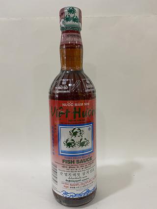 泰国三蟹唛越香鱼露682ML